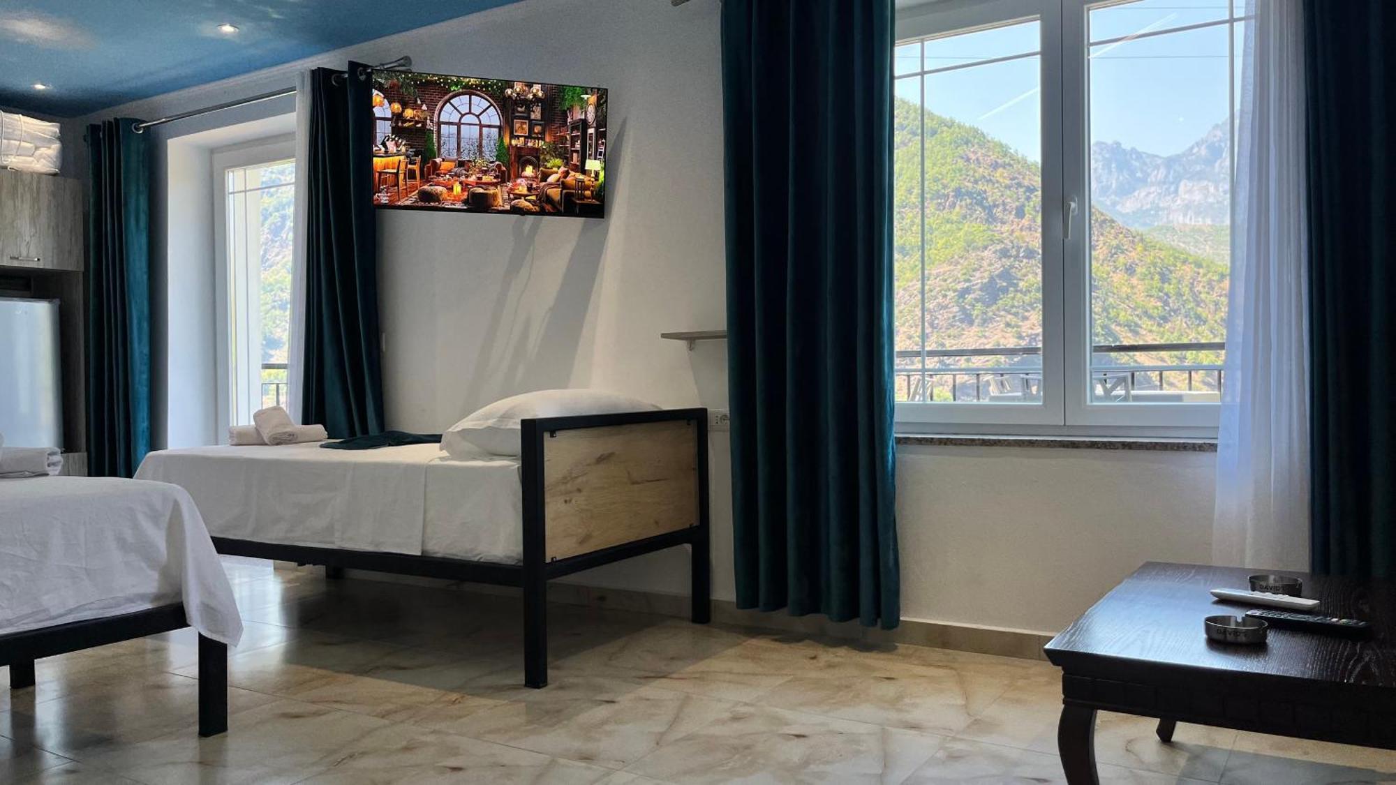 Hotel Davids Koman Экстерьер фото
